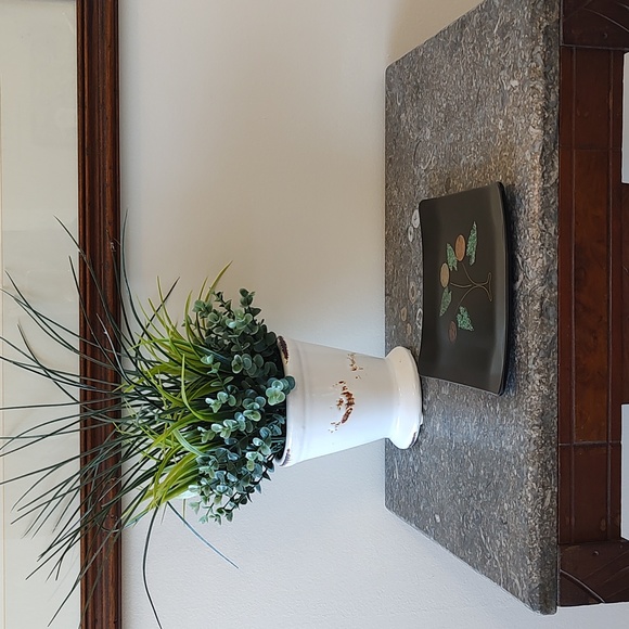 Vintage Couroc Tray, Black Resin Tray, Leaf Design with International Coins | - Picture 5 of 8